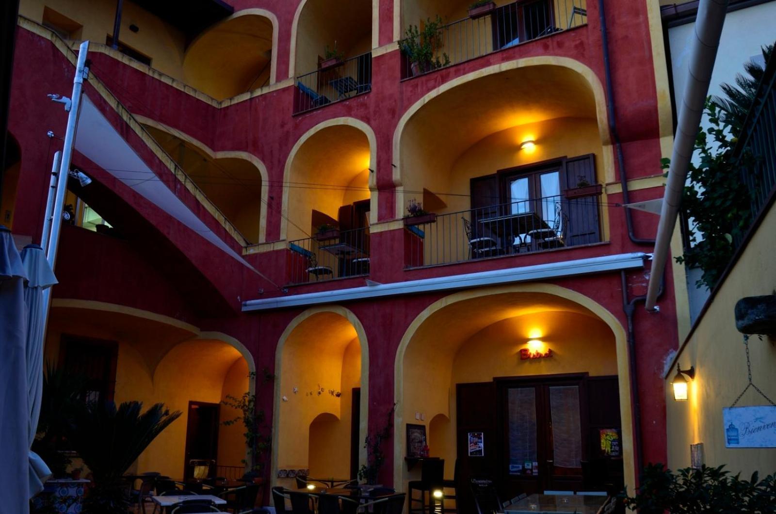 Manouche Osteria B&B San Leucio Eksteriør billede