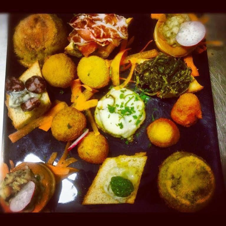 Manouche Osteria B&B San Leucio Eksteriør billede